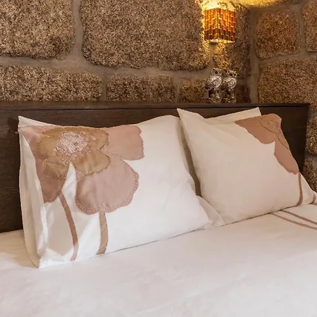 Casa Da Fonte Geres Апартаменты *