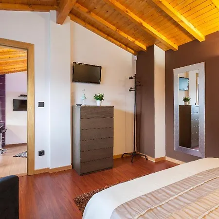 Casa Da Fonte Geres 아파트