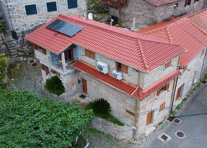 Casa Da Fonte Geres 아파트 *